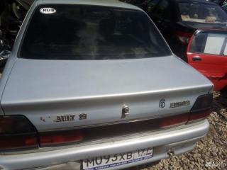 крышка багажника (дверь 3-5) Renault 19 2 поколение (1992 - 2000)