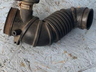 гофра инжектора Mitsubishi Carisma 1 поколение (1995 - 1999), MR235320