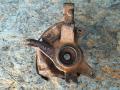 кулак поворотный левый Mazda 626 5 поколение [рестайлинг] GF 2000, 2.5 л., бензин, АКПП, седан - фото №5