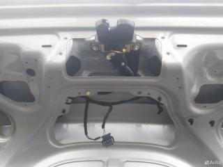 замок багажника Audi A4 B6 2003, 1.6 л., ALZ, бензин, МКПП, седан
