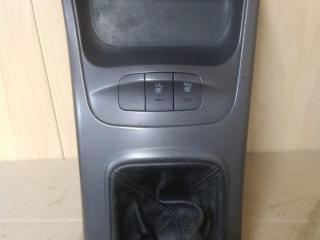 консоль салона Hyundai Elantra XD 2002, 1.6 л., G4ED, бензин, МКПП, седан