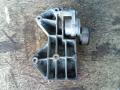 кронштейн компрессора кондиционера Chevrolet Lacetti 1 поколение J200 (2004 - 2013), 1.6 л., F16D3, бензин, МКПП, седан, 96352822, 96352822 - фото №2