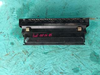 воздуховод печки Audi 100 4A/C4 445 (1990 - 1994), 2.3 л., AAR, бензин, МКПП, седан, 4A1820951B