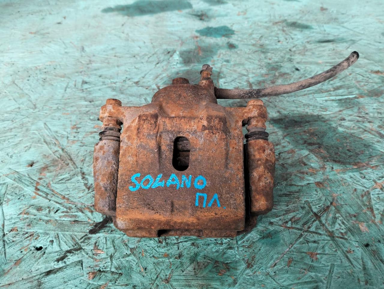 суппорт передний левый Lifan Solano 1 поколение 620 (2009 - 2015), 1.6 л., LF481Q3, бензин, МКПП - фото №1
