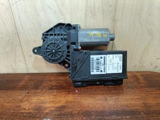 моторчик стеклоподъемника задний правый Audi A4 B6 2003, 1.6 л., ALZ, бензин, МКПП, седан, 0130821766, 8E0959802A