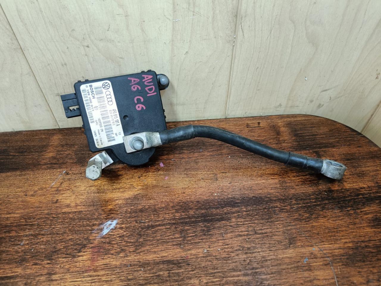 блок управления аккумулятором Audi A6 4F/C6 2005, 2.4 л., BDW, бензин, вариатор, x1x1, седан, 4F0915181A, 0199000013, 4F0910181E, 4F0915181A, 0199000013, 4F0910181E - фото №1