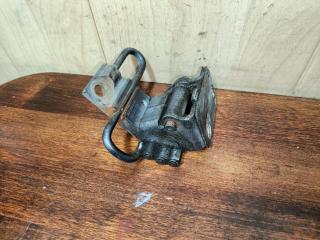 петля двери Audi A6 4F/C6 2005, 2.4 л., BDW, бензин, вариатор, x1x1, седан, 8E0831411B, 8E0831411B