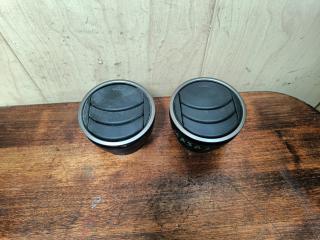 дефлектор обдува салона Mazda 6 1 поколение [рестайлинг] (2005 - 2008), 2.0 л., бензин, МКПП, лифтбэк, правый руль