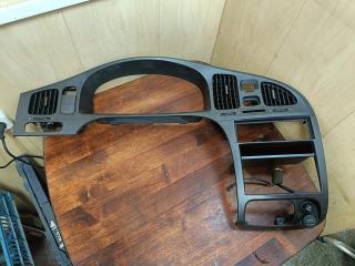 накладка на торпедо (консоль) Hyundai Elantra 3 поколение [рестайлинг] XD2 2005, 2.0 л., G4GC, бензин, АКПП, седан