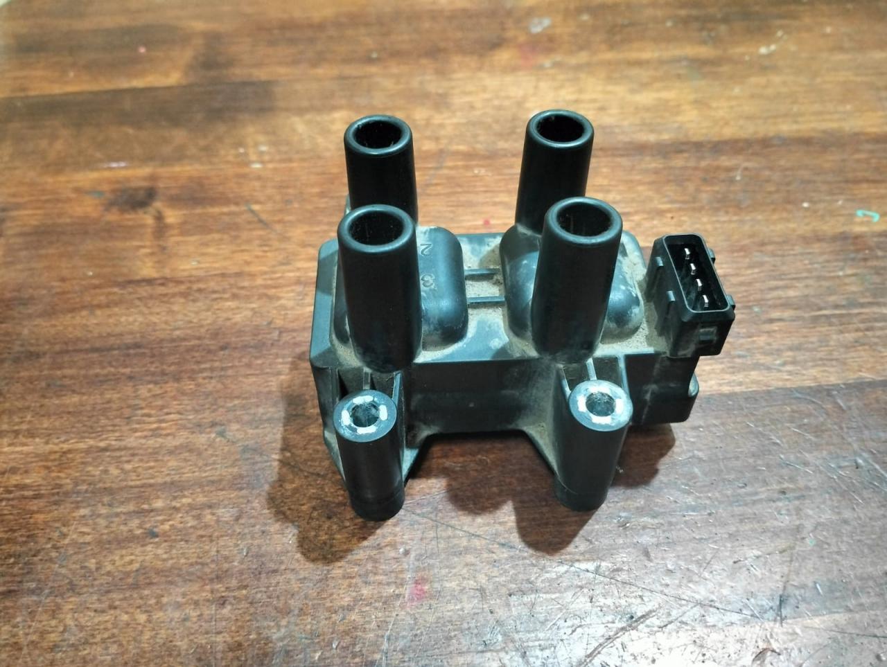 катушка зажигания Chery Bonus (A13) 1 поколение (2011 - 2014), 1.5 л., SQR447F, бензин, МКПП, 0221503465, F01R00A036, A113705110EA - фото №1