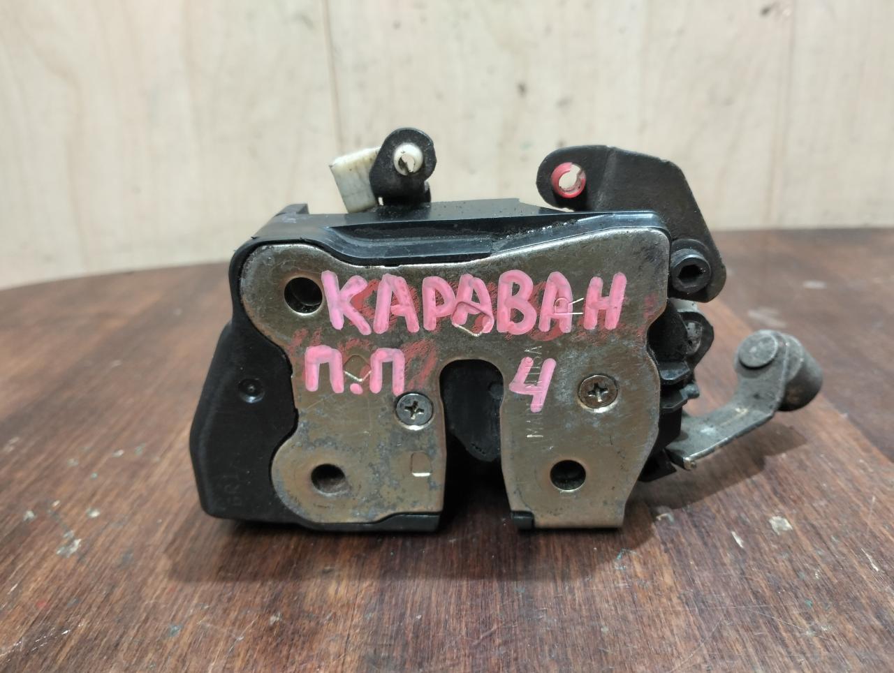 замок двери задней правой Dodge Caravan 4 поколение 2001, 2.4 л., EDZ, бензин, АКПП - фото №1