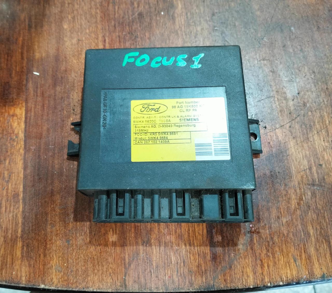 блок комфорта Ford Focus 1 поколение (1998 - 2001), 98AG15K600KC - фото №1