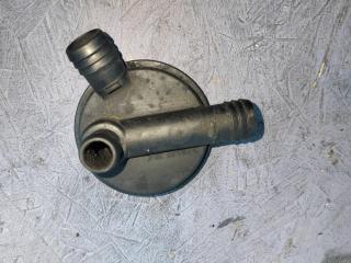 клапан вентиляции картера Audi 80 8C/B4 (1991 - 1996), 037129101K