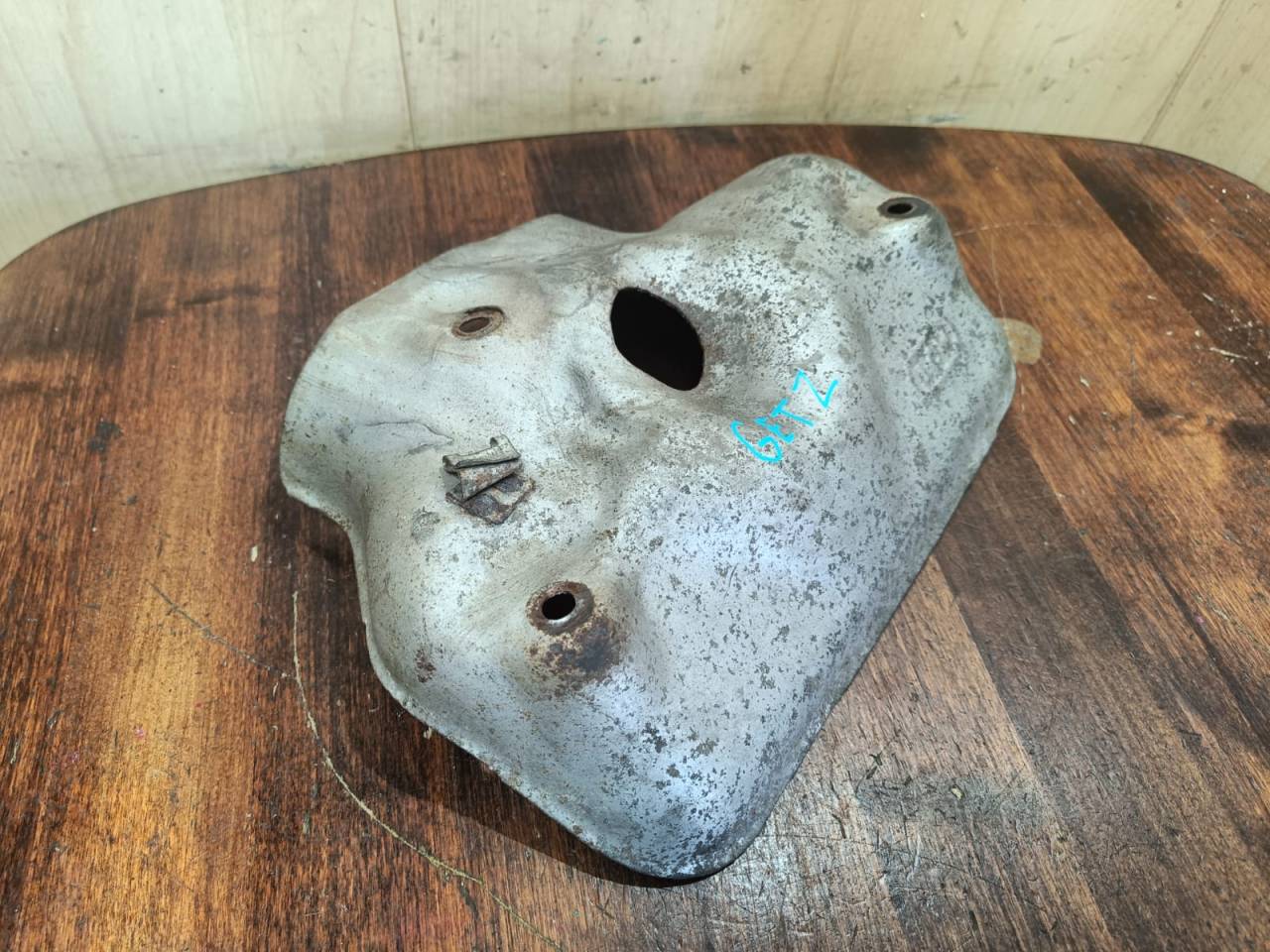 тепловой экран моторного отсека Hyundai Getz 1 поколение TB 2005, 1.3 л., G4EA, бензин, МКПП, хетчбэк 5 дв. - фото №1