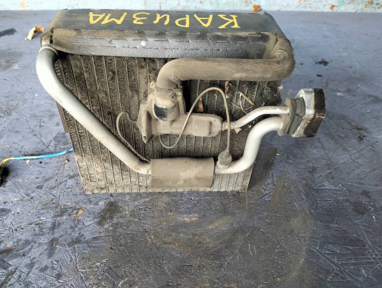 испаритель кондиционера Mitsubishi Carisma 1 поколение 1997, 1.6 л., бензин, 5МКПП, лифтбэк - фото №1