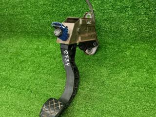 педаль сцепления Skoda Fabia 2 поколение (5J) 2008, 1.2 л., BZG, бензин, МКПП, хетчбэк 5 дв., 6Q0721388D