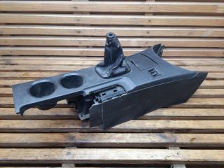 консоль салона Mitsubishi Outlander 1 поколение CU2W 2004, 2.0 л., 4G63 (DOHC 16V), бензин, МКПП, внедорожник 5 дв., MR975111HA
