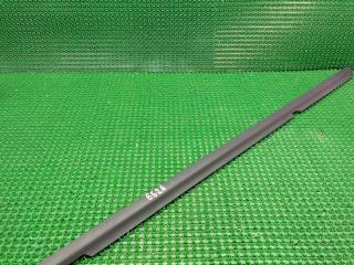 Уплотнитель стекла Volkswagen Tiguan 1 поколение 5N1 2008, 2.0 л., CBAB, дизель, МКПП, 2t2t, внедорожник 5 дв., 5N0839477