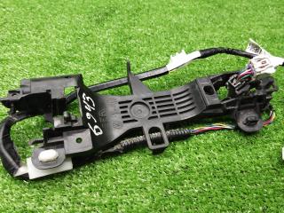 скелет ручки двери передней правой Toyota Camry XV50 2012, 2.5 л., бензин, АКПП, седан, 82185-33090