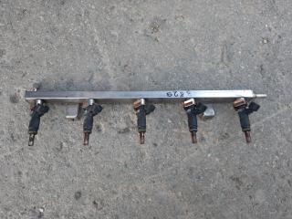 топливная рампа Volkswagen Golf 5 поколение 2007, 2.5 л., BGP, бензин, АКПП, хетчбэк 5 дв., 07K133317E, 07K906031C