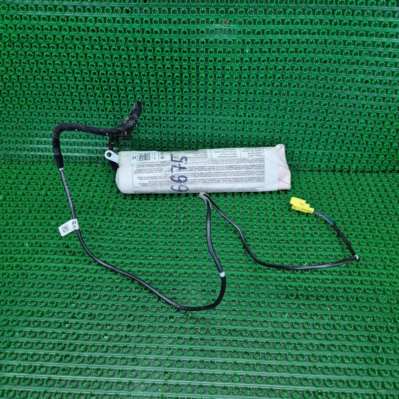 подушка безопасности сиденья Volkswagen Tiguan 1 поколение 5N1 2008, 2.0 л., CBAB, дизель, МКПП, 2t2t, внедорожник 5 дв., 5N0880242A - фото №1
