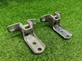 петля двери Mitsubishi ASX 1 поколение GA1W 2010, 1.6 л., 4A92, бензин, МКПП, u17a, внедорожник 5 дв., передний привод, правый руль, 5702A006