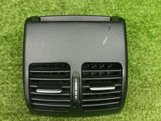 дефлектор обдува салона Mercedes-Benz C-Класс W204/S204 W204.008 2008, 2.2 л., CDi, OM 646.811, дизель, АКПП, седан, задний привод, правый руль, A2048300954