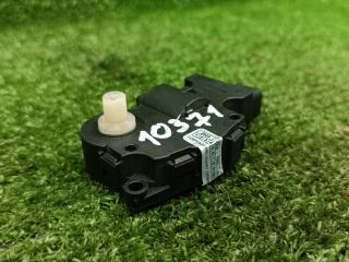 моторчик заслонки печки Mercedes-Benz C-Класс W204/S204 W204.008 2008, 2.2 л., CDi, OM 646.811, дизель, АКПП, седан, задний привод, правый руль, K9749005