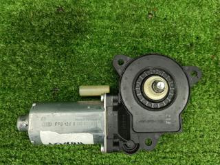 моторчик стеклоподъемника передний правый Ford Fusion 1 поколение [рестайлинг] 2008, 1.4 л., FXJA, бензин, МКПП, хетчбэк 5 дв., 0130821939