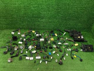 разъем (фишка) проводки Hyundai Accent 2 поколение (LC) LC 2010, 9542033000