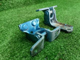 петля двери Mitsubishi ASX 1 поколение GA1W 2010, 1.6 л., 4A92, бензин, МКПП, d17a, внедорожник 5 дв., передний привод, правый руль, 5732A007