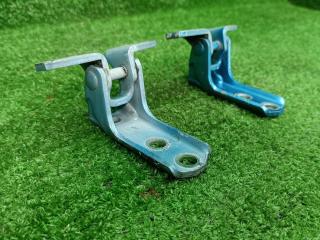 петля двери Mitsubishi ASX 1 поколение GA1W 2010, 1.6 л., 4A92, бензин, МКПП, d17a, внедорожник 5 дв., передний привод, правый руль, 5702A006
