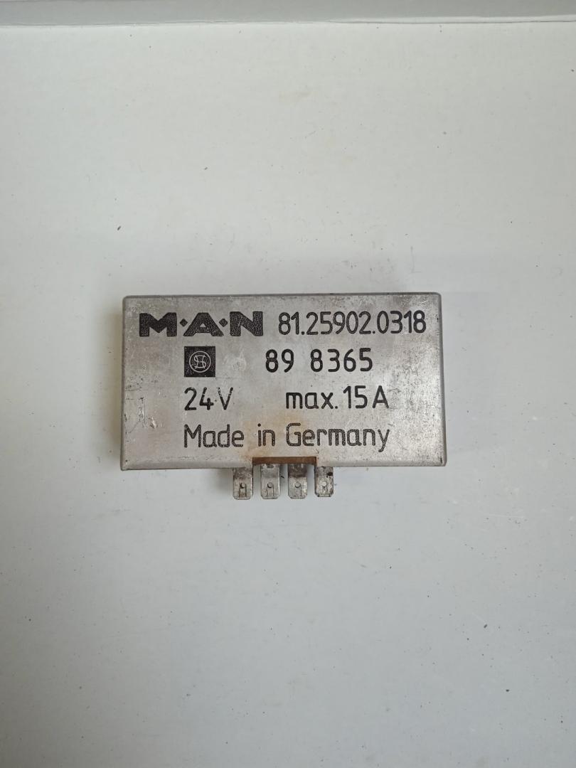реле накала свечей MAN F90 1 поколение (1986 - 1997), 81259020318, 81259020318 - фото №1
