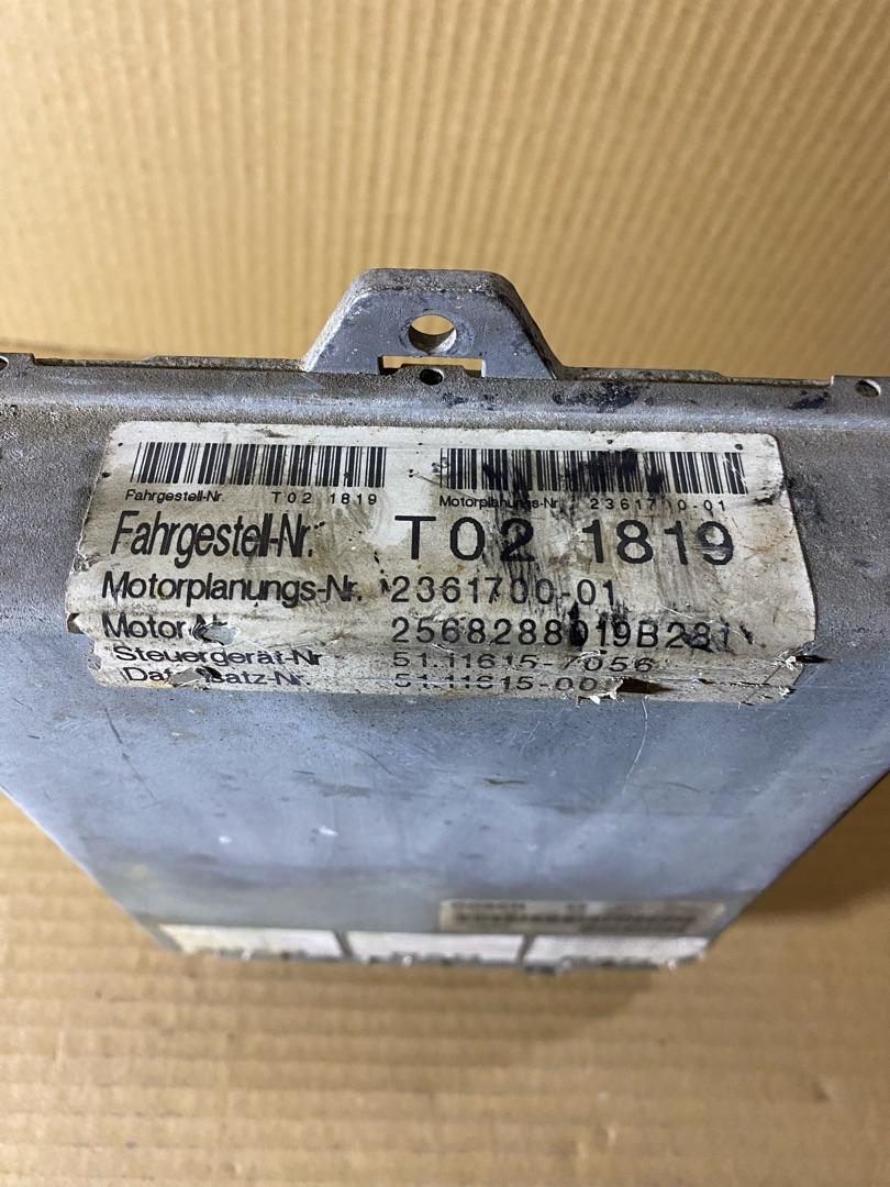 блок управления двигателем MAN F2000 1 поколение (1994 - 1998), 51.11615-7056, 0281001345, 0281001345 - фото №1