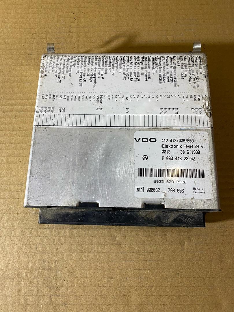 блок управления (другие) Mercedes-Benz Actros 1 поколение (MP1) (1996 - 2003), A0004462302, A0004462302 - фото №1