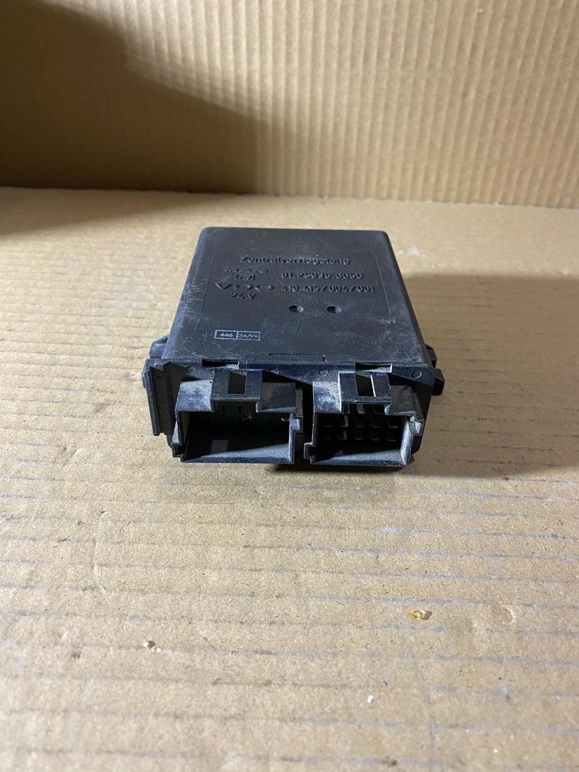 блок управления центральным замком MAN F2000 1 поколение (1994 - 1998), 81259356650, 410415004001 - фото №1