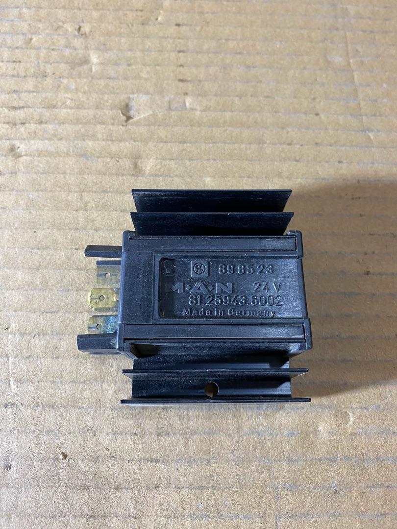 реле (прочие) MAN F2000 1 поколение (1994 - 1998), 81259436002, 8125946002 - фото №1
