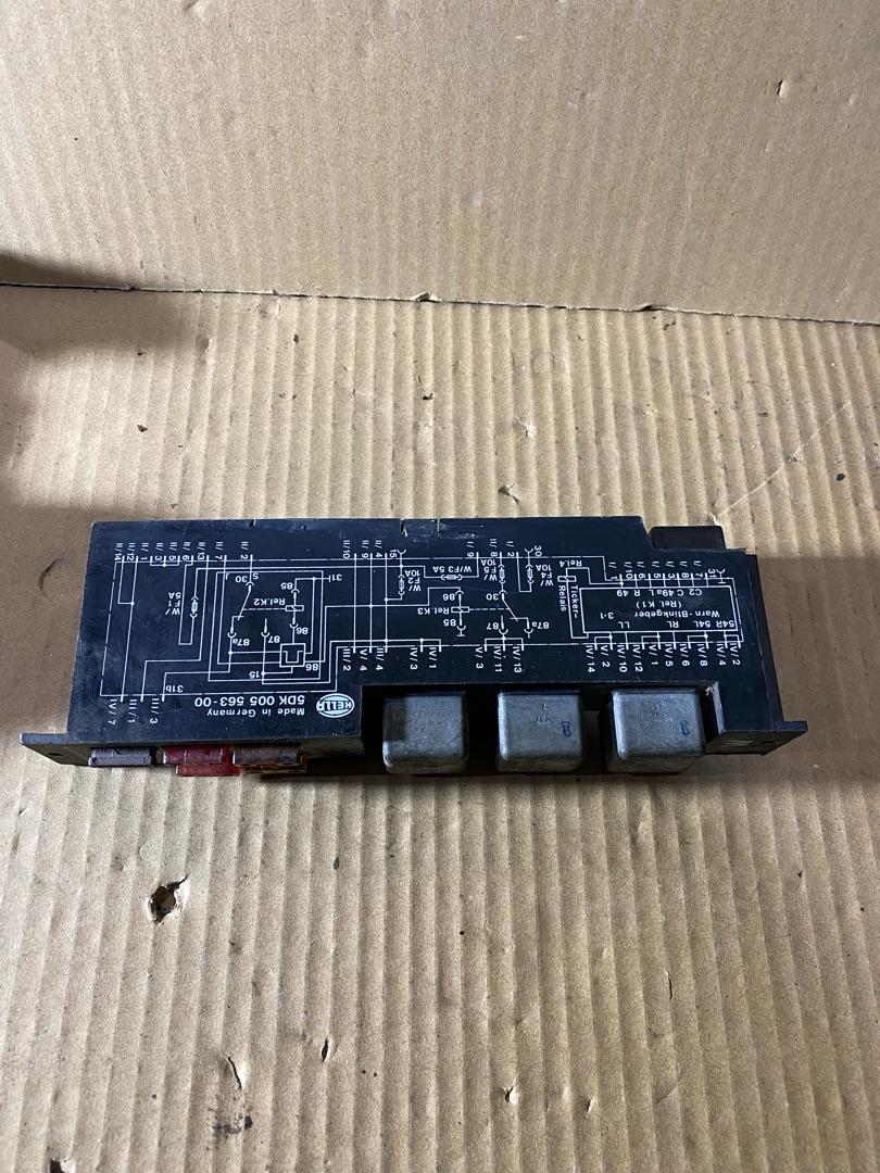 блок предохранителей Mercedes-Benz, 0005432815, A0005432815, 5D00556300 - фото №1