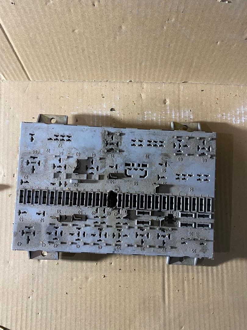 блок предохранителей MAN F2000 1 поколение (1994 - 1998), 81254446060, 81254446060 - фото №1