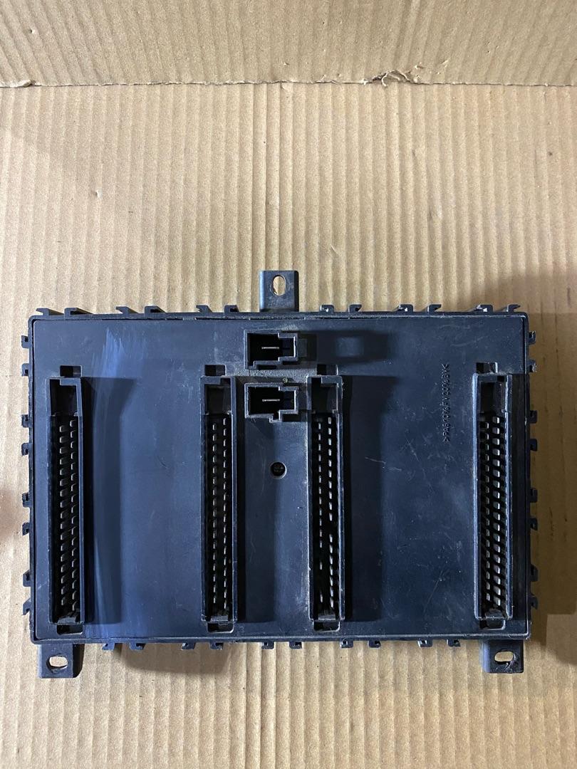 блок предохранителей DAF XF 95 1 поколение (2002 - 2006), 1333370, 1333370 - фото №1