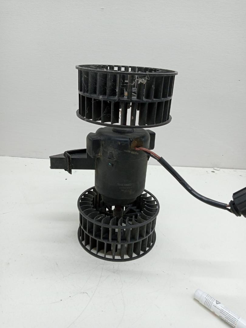 моторчик печки Scania 4-Series, 0130111184, 1357713, 1401436, 1495692, ZG.00214-0008, 0130111184, 1357713 - фото №1