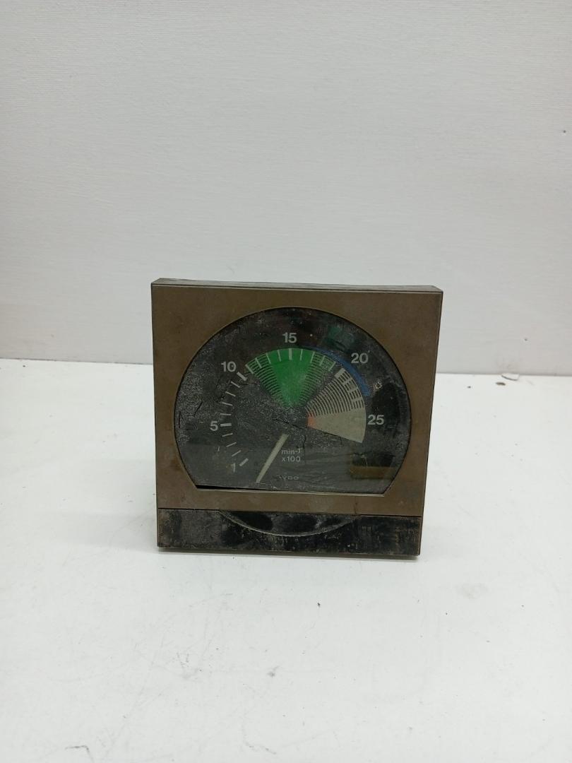 Тахометр MAN F90 1 поколение (1986 - 1997), 81271026075, 81271026075 - фото №1