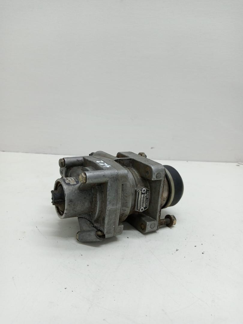 кран главный тормозной MAN F2000 1 поколение (1994 - 1998), MB4802, 320060112, 81.52130.6149, 81.52130.6222, MB4802 - фото №1