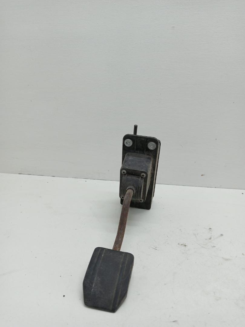 педаль IVECO EuroCargo 2 поколение (2001 - 2007), 41017405, 41017405 - фото №1