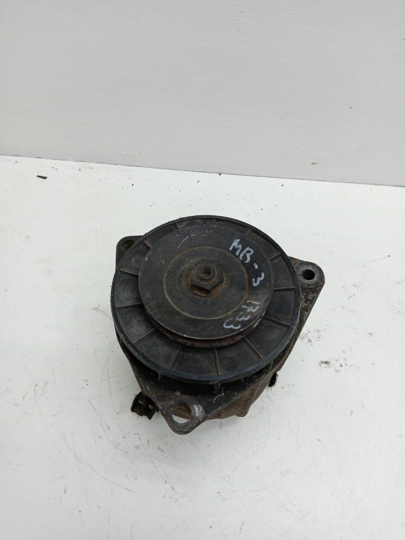 генератор Mercedes-Benz Бортовой (6х2), A0081543102, A0071542402, A0091540602, A0091543402, A0091541502, 1516637, 51261017215, 51261017214, 51261019214, 51261019215, 8111048, 0120488277, A0081543102, 0120488277 - фото №1