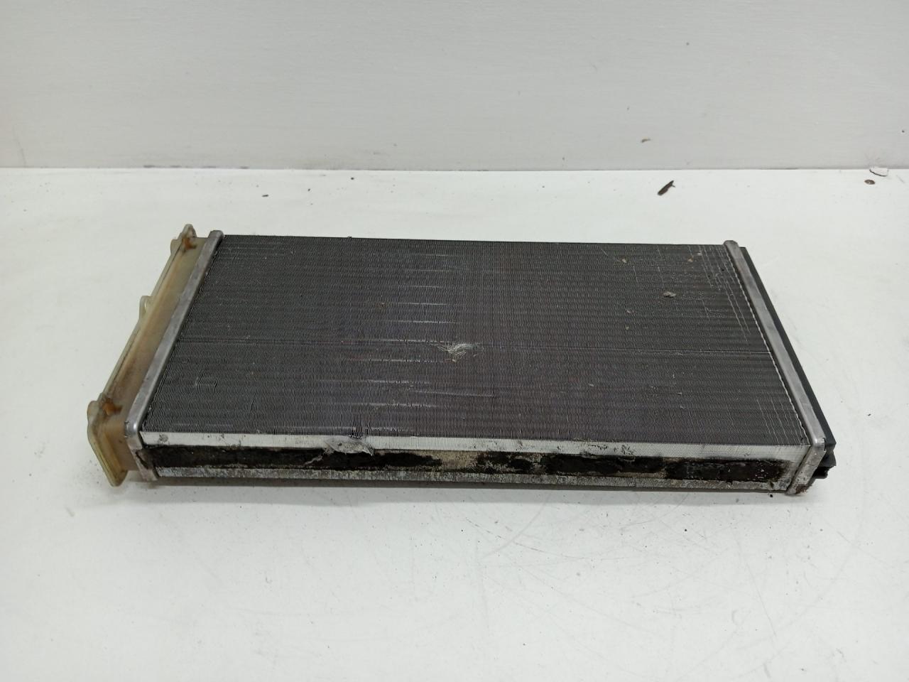 радиатор отопителя (печки) DAF 85 1 поколение (1992 - 1998), 8FH351312-181, 1262853, 1262855, 1331272, 1335401, ZG.10010-0008, 8FH351312-181, 1262853 - фото №1