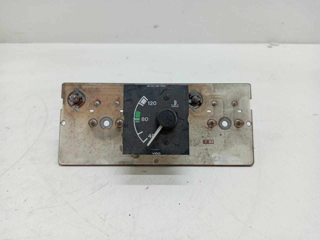 щиток приборов (приборная панель) MAN F2000 1 поколение (1994 - 1998), 81.27420-6032, 81.27420-6028, 81.27420-6032, 81.25908-0055, 81.25908-0055 - фото №1