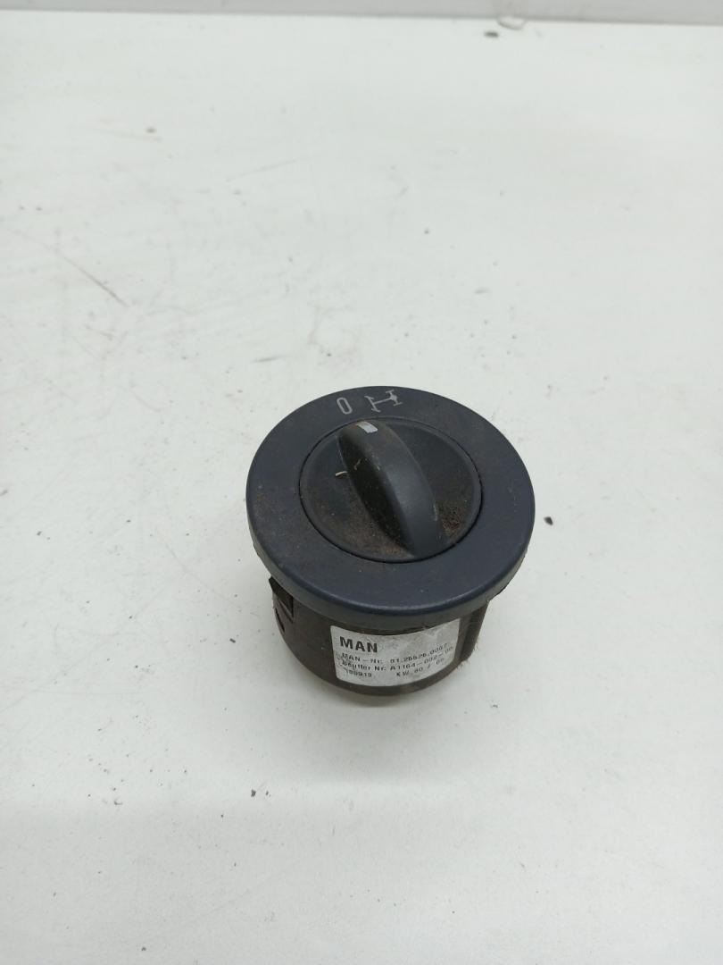 кнопка переключения режимов подвески MAN TGA 1 поколение (2000 - 2008), 81255250067, 81255250067 - фото №1