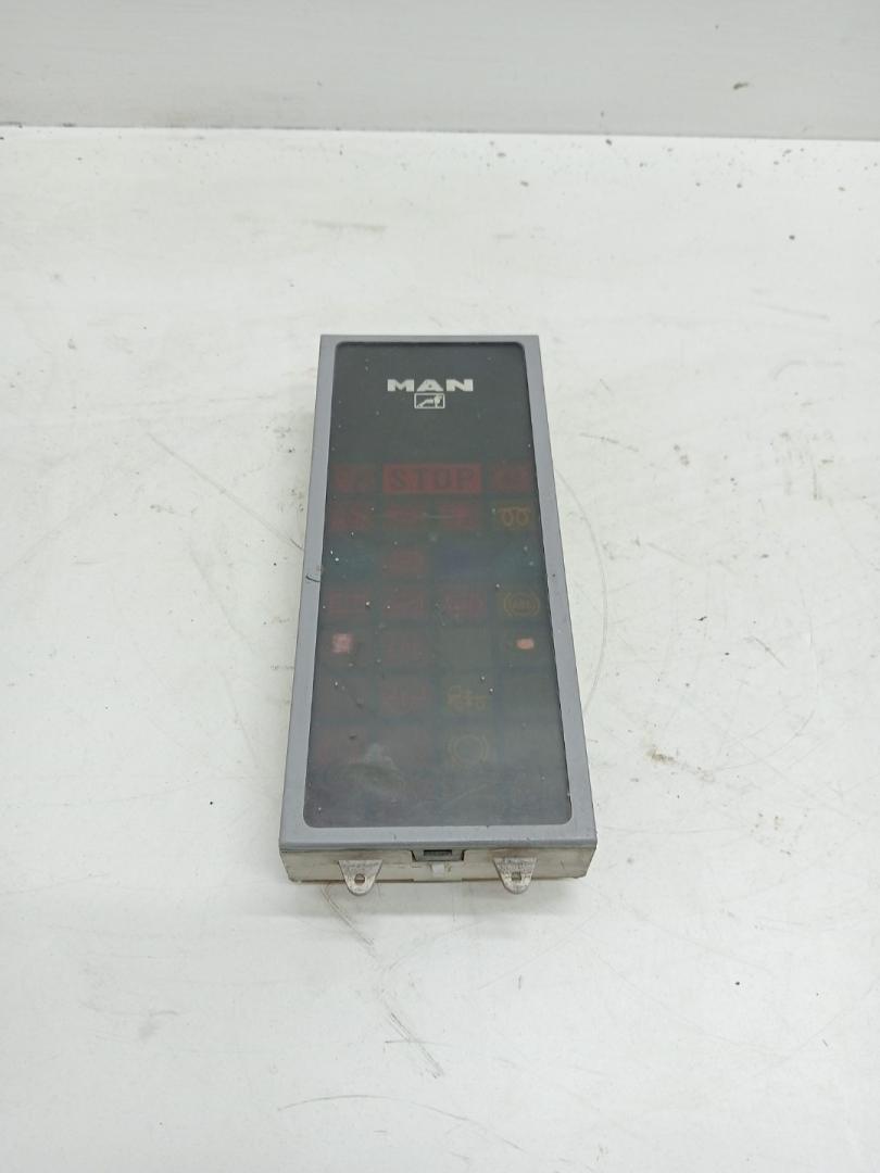 щиток приборов (приборная панель) MAN F2000 1 поколение (1994 - 1998), 81252106073, 64252106001, 81252106073, 64252106001 - фото №1