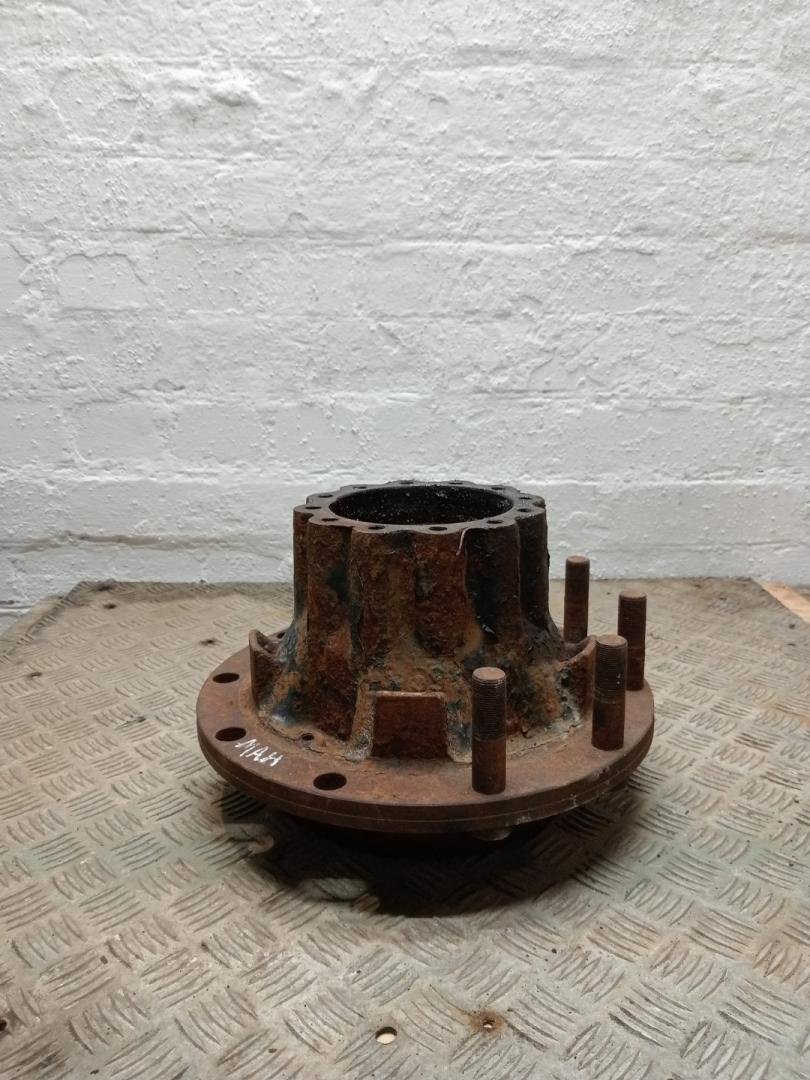 ступица задняя MAN F2000 1 поколение (1994 - 1998) - фото №1